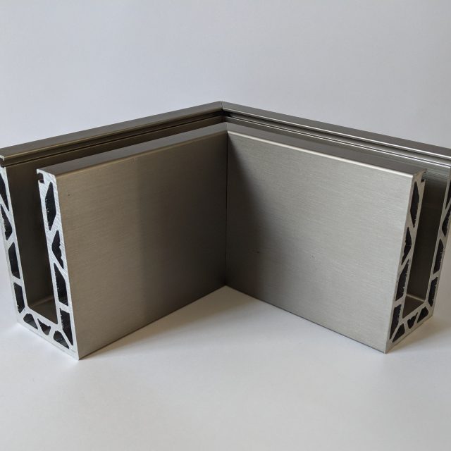 solus aluminox pre made corner for frameless glass balustrade